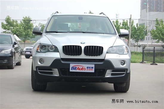 2011款宝马X5 3.0T无现车 需预订订金5万