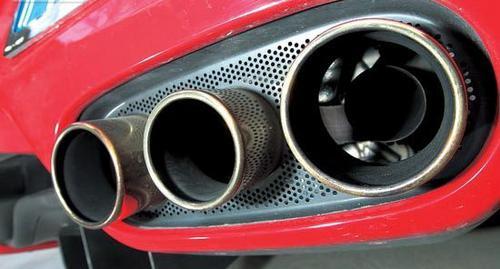 试驾法拉利458 ITALIA 超跑领域的神器(3)