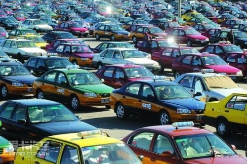 峰回路转 中国车市销量1800万辆将破世界纪录(6)