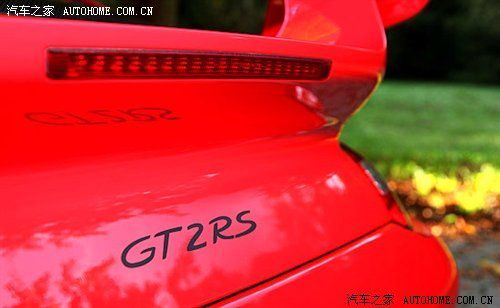 王者再临 试驾保时捷911 GT2 RS 3.6BT