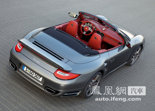 2010款保时捷911 Turbo发布 约合143.4万元