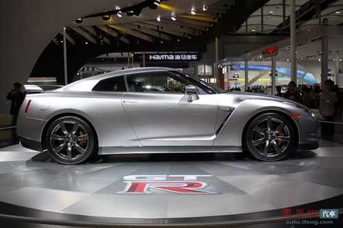 “战神”日产GT-R正式上市 售价高达148万