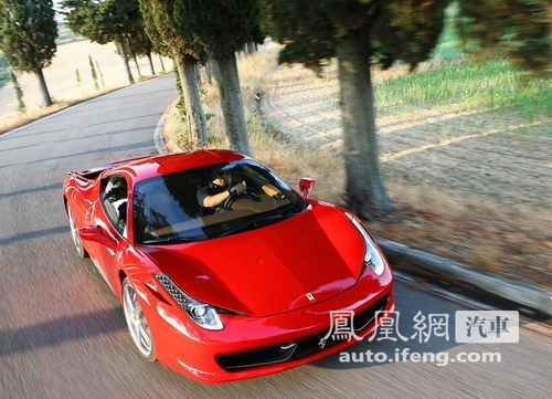 法拉利458 Italia北京车展上市 国内预售390万\(2\)
