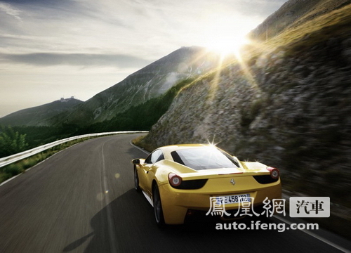 法拉利458 Italia北京车展上市 国内预售390万\(4\)