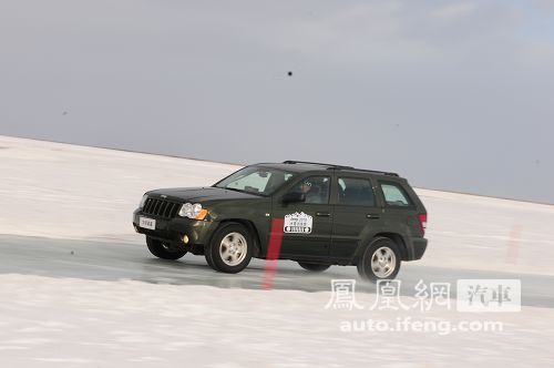 冰雪路面越野与漂移体验 海拉尔试驾Jeep系列\(6\)