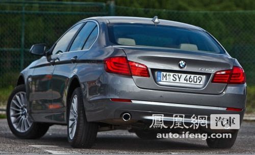 宝马放弃纯驾驶乐趣 奔驰E350对比宝马535i\(4\)