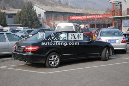 新一代国产奔驰E级北京车展亮相 下半年上市