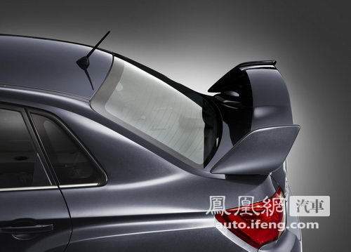 2011款斯巴鲁翼豹WRX正式亮相 售价约合19万元\(2\)