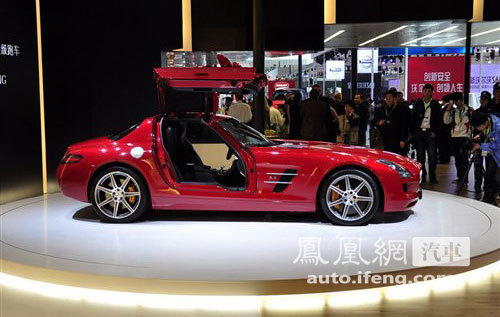 奔驰SLS AMG亮相北京车展 预售350万起