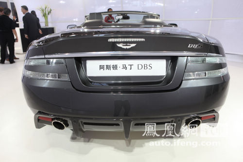 2010北京车展E4展馆豪车介绍 总价值过亿元 \(10\)