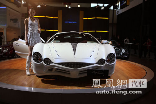 2010北京车展E4展馆豪车介绍 总价值过亿元 \(13\)
