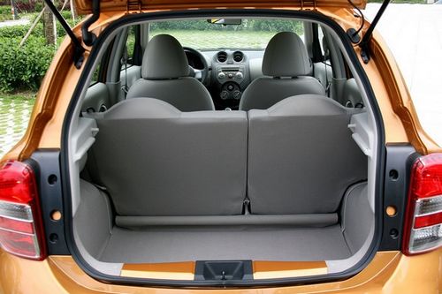 日产玛驰首推1.5L四款车型 预计售价7-10万元