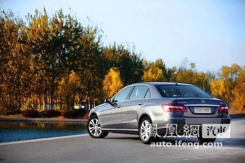 北京奔驰E260L CGI时尚型正式上市 售价56万元 