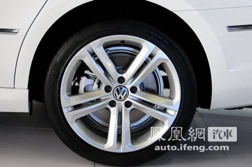 大众R系新车售价广州车展曝光 售42.8-55.8万元(2)