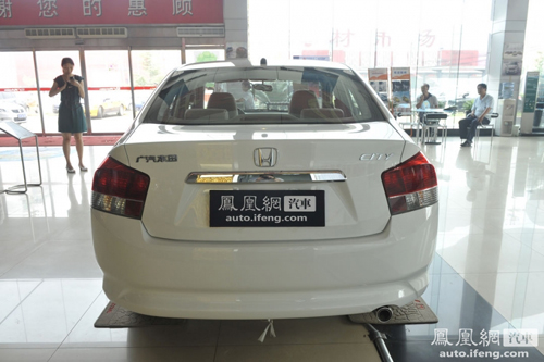 新阳光广州车展上市 PK锋范争紧凑主流家轿市场