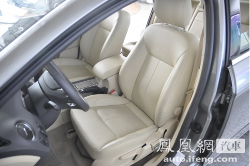 广州车展新车点评 起亚K5全面对比四款竞争车型(4)