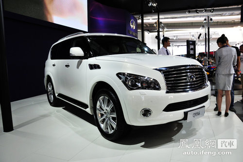英菲尼迪qx56车祸南京英菲尼迪车祸英菲尼迪 高清图片