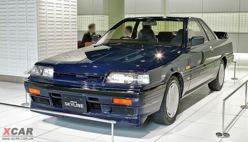 日产gtr