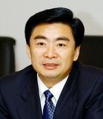 深圳市代市长王荣谈热点话题 称有办法调控房价\(2\)