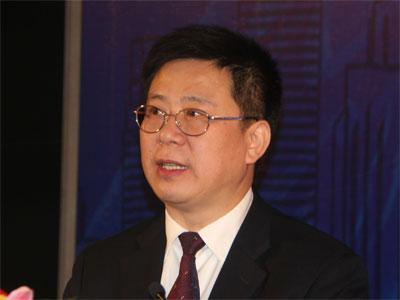 王滨：抓住经济转型机遇 助推期货市场发展