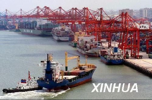 海关总署：1月份对外贸易进出口总值同比增长43.9%