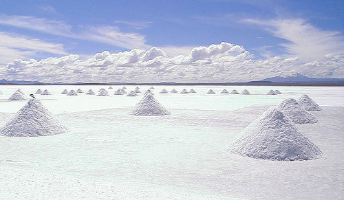 世界最大盐湖储盐够吃几千年