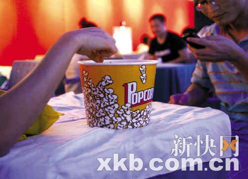广州2影院爆米花桶查出含荧光增白剂