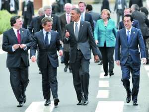 G8峰会闭幕 八国同意斥资200亿美元援助埃及突尼斯