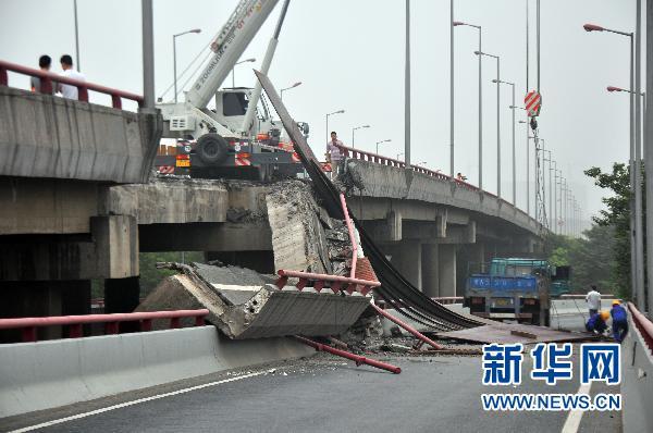 武汉白沙洲大桥10年修24次 屡修屡坏(图)