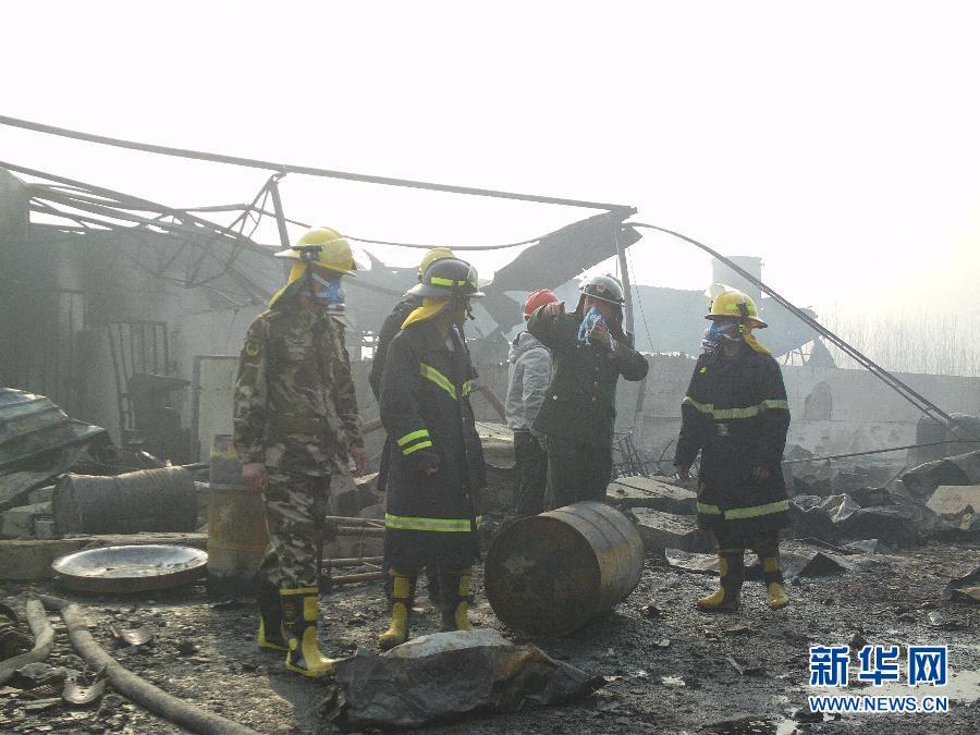 江苏东海县泰亿精细化工厂爆炸已致两伤两失踪