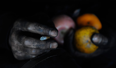 山西煤炭大佬为资源恶斗 女子用10年刑期埋单