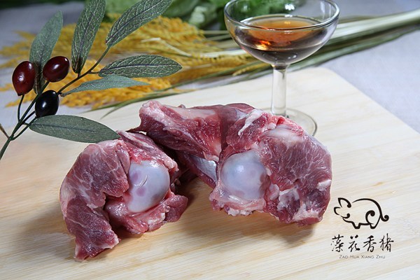 天价猪肉进京398一斤 生前运动吃螺旋藻