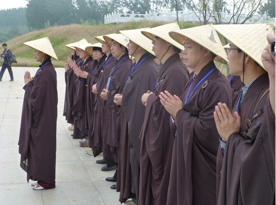 北京云居寺举办博士生一日禅活动