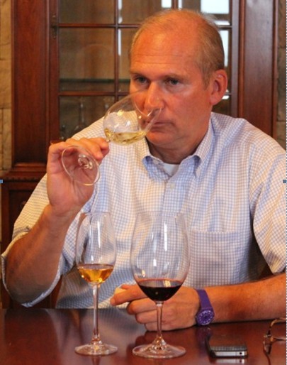 英国皇室供应商采购张裕葡萄酒