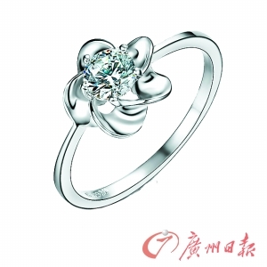 莫桑石升级换代冒充天然钻石 高仿钻真假难辨(图)