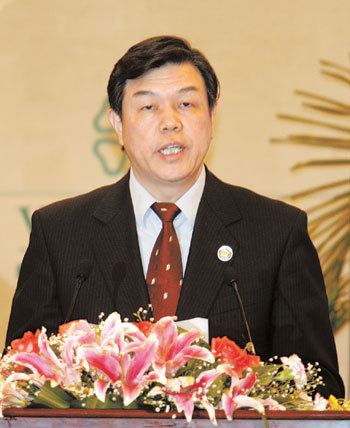 媒体称陆东福将任铁路局长 曾因7·23动车事故被记过