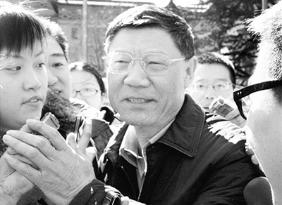 人民日报:高房价吞噬中产阶层中国梦