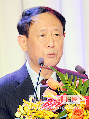 全国政协常委、全国工商联副主席胡德平