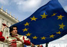 急救欧元区 欧盟携IMF狂撒7500亿