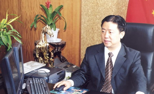 总裁在线第二十六期:对话红豆集团总裁 周海江