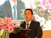 疾走的企業(yè)家 張德芹