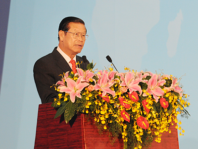 老挝副总理宋沙瓦·凌沙瓦致辞