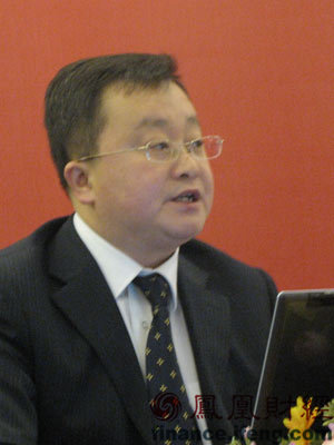 图文:中国农业银行电子银行部副总经理钱宏