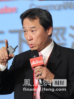 台湾大学管理学院副院长李吉仁