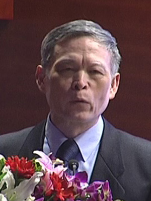 前外经贸部副部长，中国常驻世界贸易组织代表孙振宇