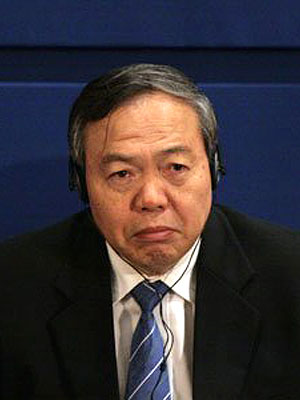 中国国际经济交流中心常务副理事长郑新立