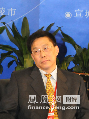 上海市商务委员会副主任俞建明