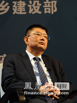 图：深圳市市委常委、宣传部部长王京生