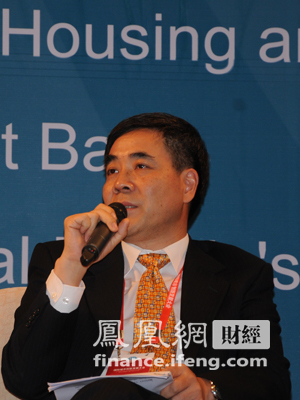 图：深圳市特区建设发展集团有限公司总经理熊佩锦