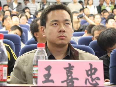 图文：北京航空航天大学材料科学与工程学院王喜忠先生